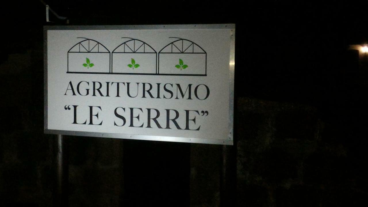 Agriturismo " Le Serre" Spello Kültér fotó